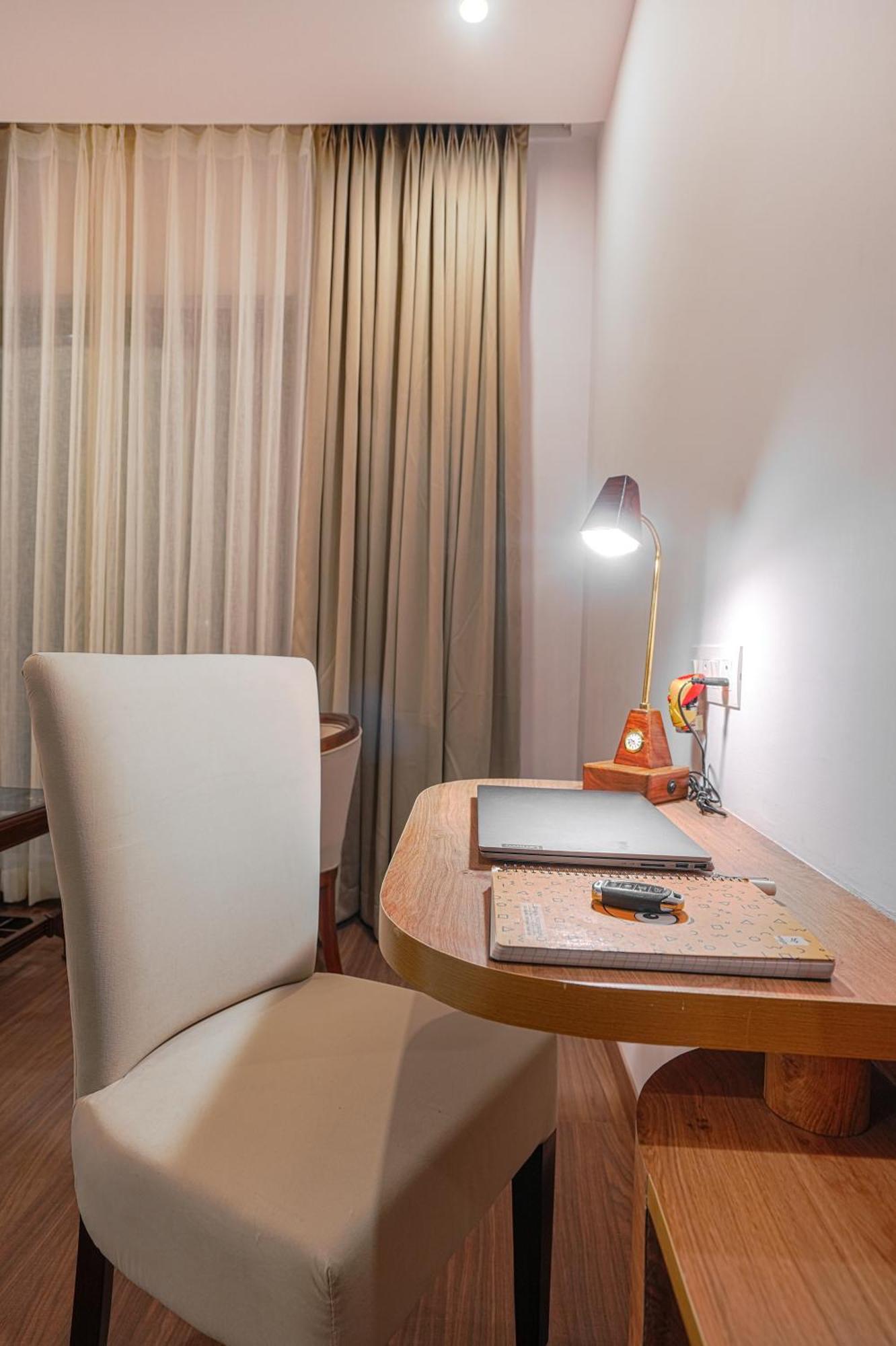 The Sanawar Heights I Kasauli I New Property ภายนอก รูปภาพ